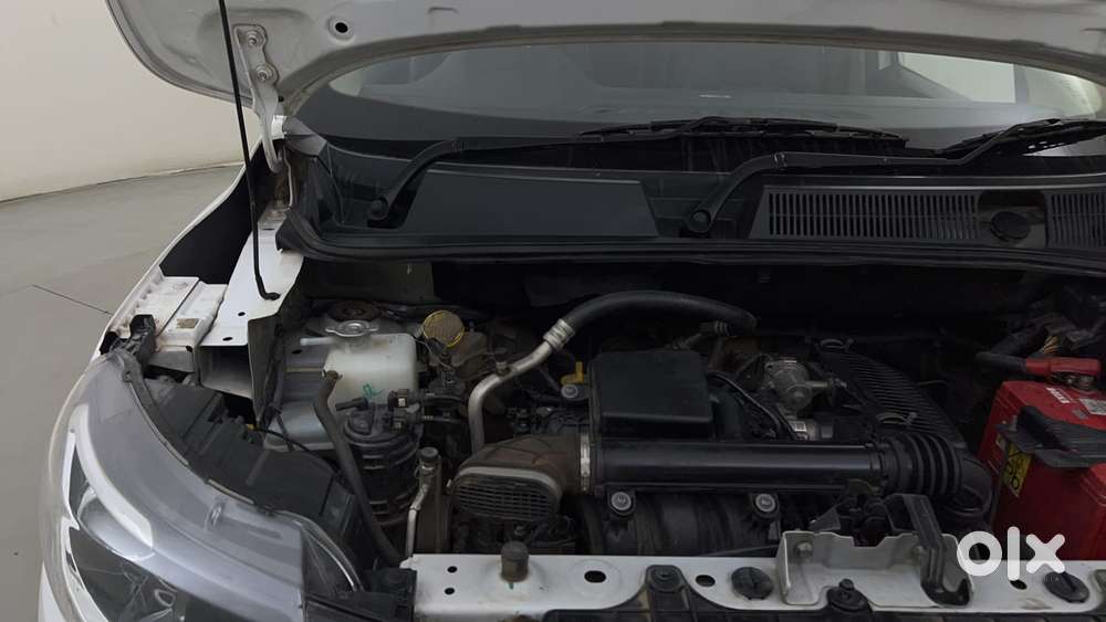 Renault Triber Rxt, 2022, Petrol
