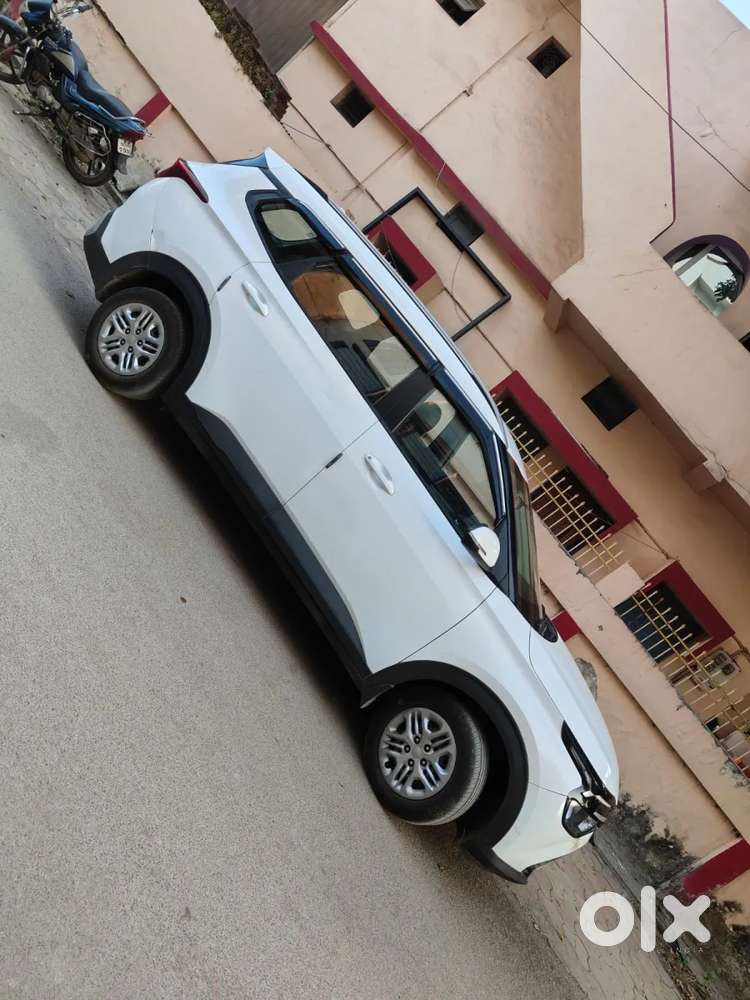 Kia Carens 1.4 Prestige 7 Str, 2023, Petrol