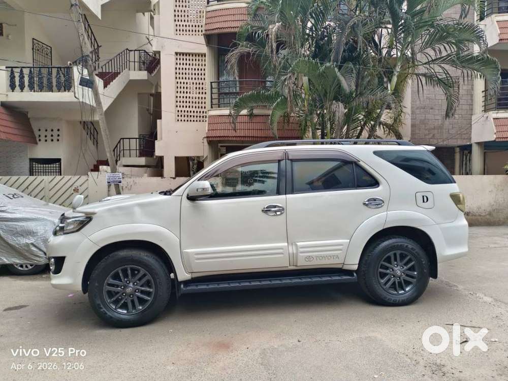 Toyota Fortuner 3.0 4x4 Manual, 2015, Diesel