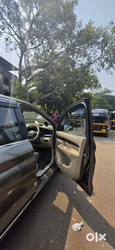 Maruti Ertiga Zxi(0) Top Model 2024 - Petrol+cng - 1st Owner