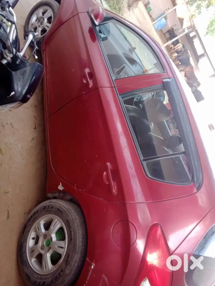 Hyundai I20 2011 Model Bs Iv  Petrol Well Maintained