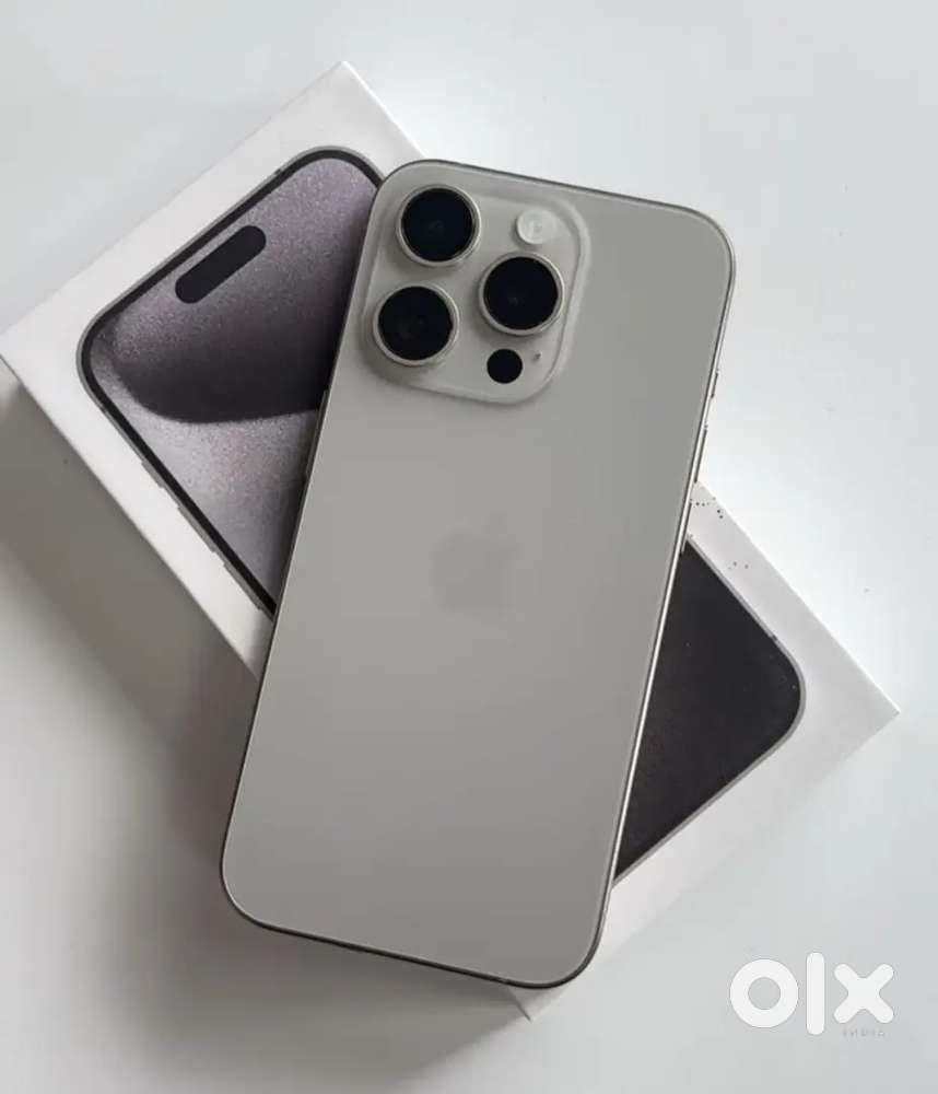 IPHONE 15 PRO MAX 256GB NATURAL TITANIUM GOOD CONDITION WITH BILL& BOX