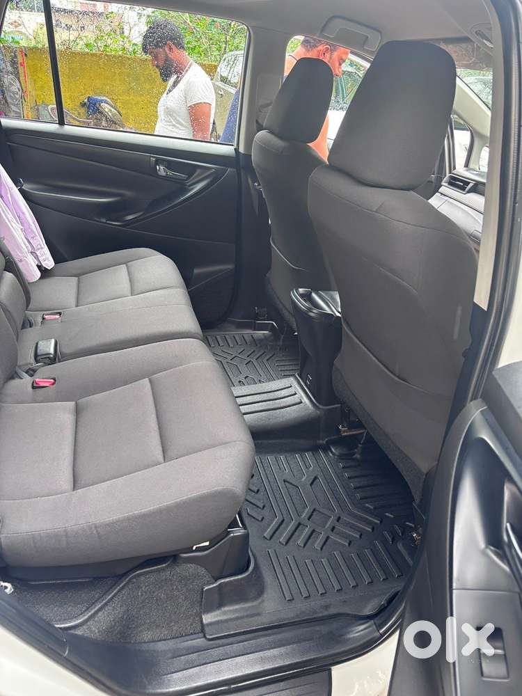 2023 Toyota Innova Crysta Diesel Manual