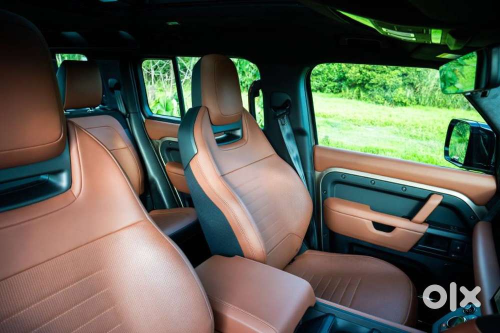 Land Rover Defender 5.0 110 Carpathian, 2025, Petrol