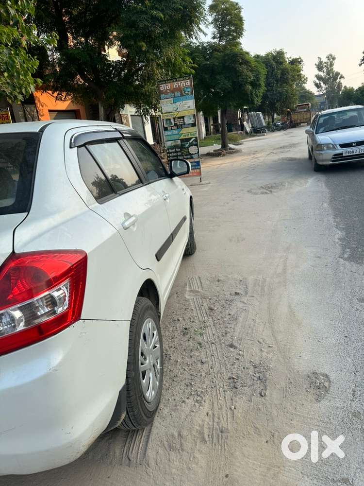 Maruti Suzuki Swift Dzire 2017 Diesel 84000 Km Driven