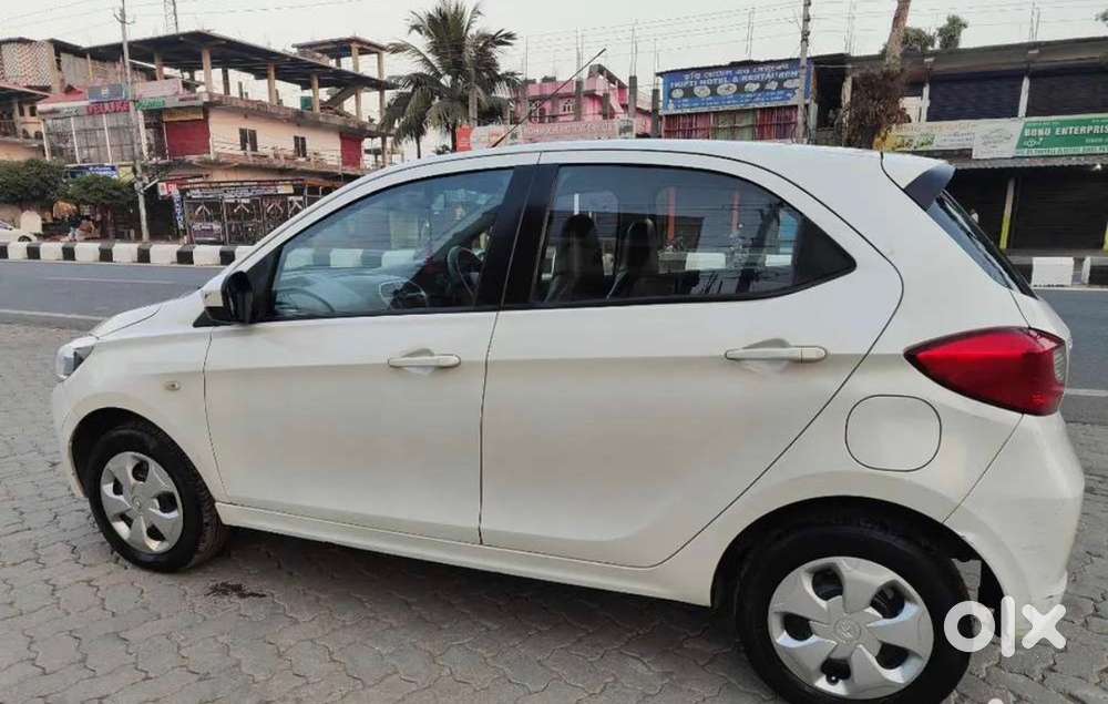 Used Tata Tiago Petrol 2016