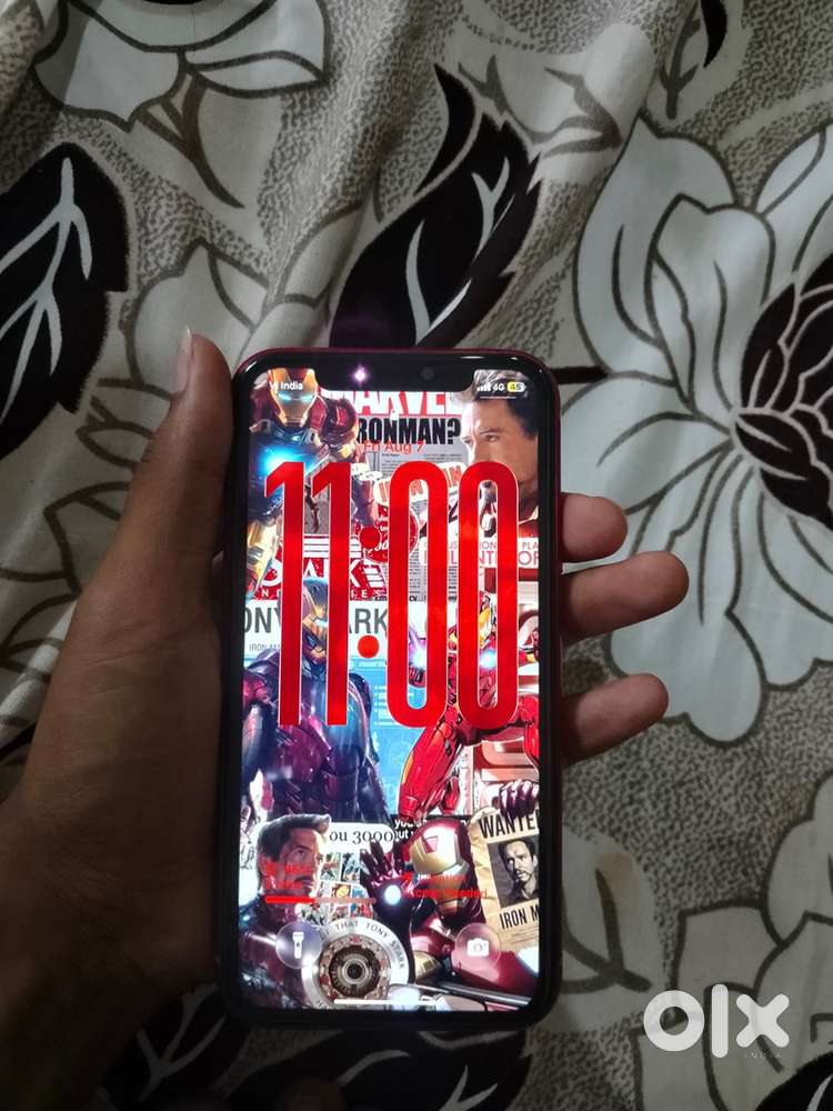 I phone 11 price 18000
