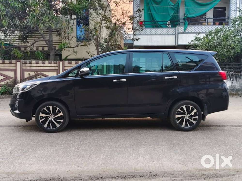 Toyota Innova Crysta Zx 2.4 Diesel 7 Seater, 2021, Diesel