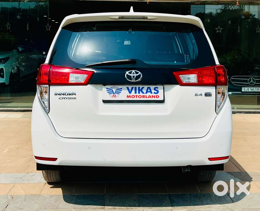 Toyota Innova Crysta 2.4 G Plus Mt 8 Str, 2025, Diesel