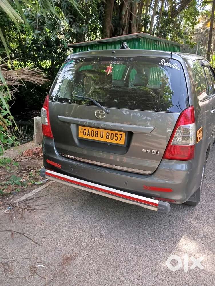 Toyota Innova 2013