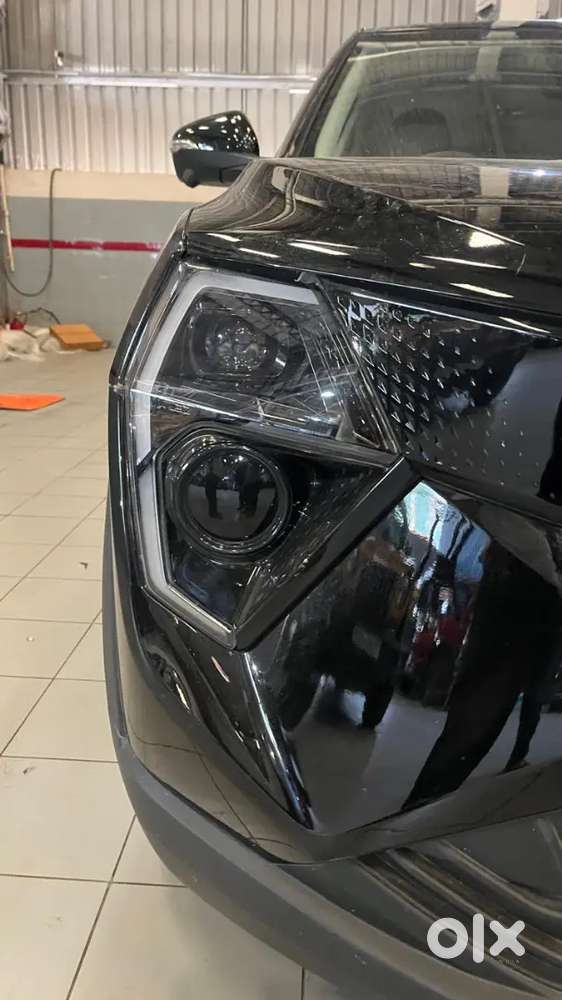 Mahindra Xuv 3xo Nov- 2025 Petrol 3780 Km Driven