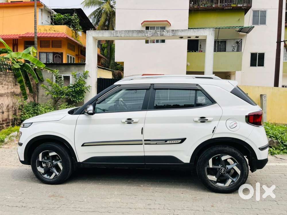 Hyundai Venue Sx (o) Mt 1.0 Turbo, 2020, Petrol