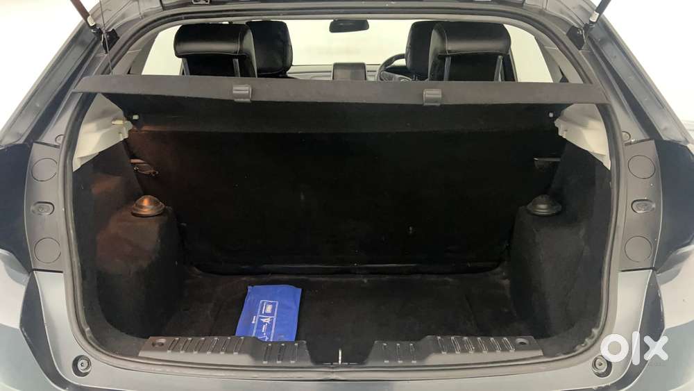 Tata Altroz Xz, 2021, Petrol