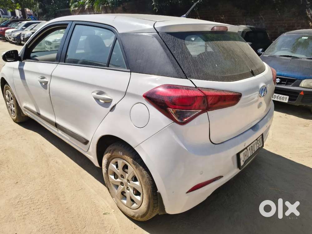 Hyundai I20 Sportz 1.2 Bs-iv, 2015, Petrol