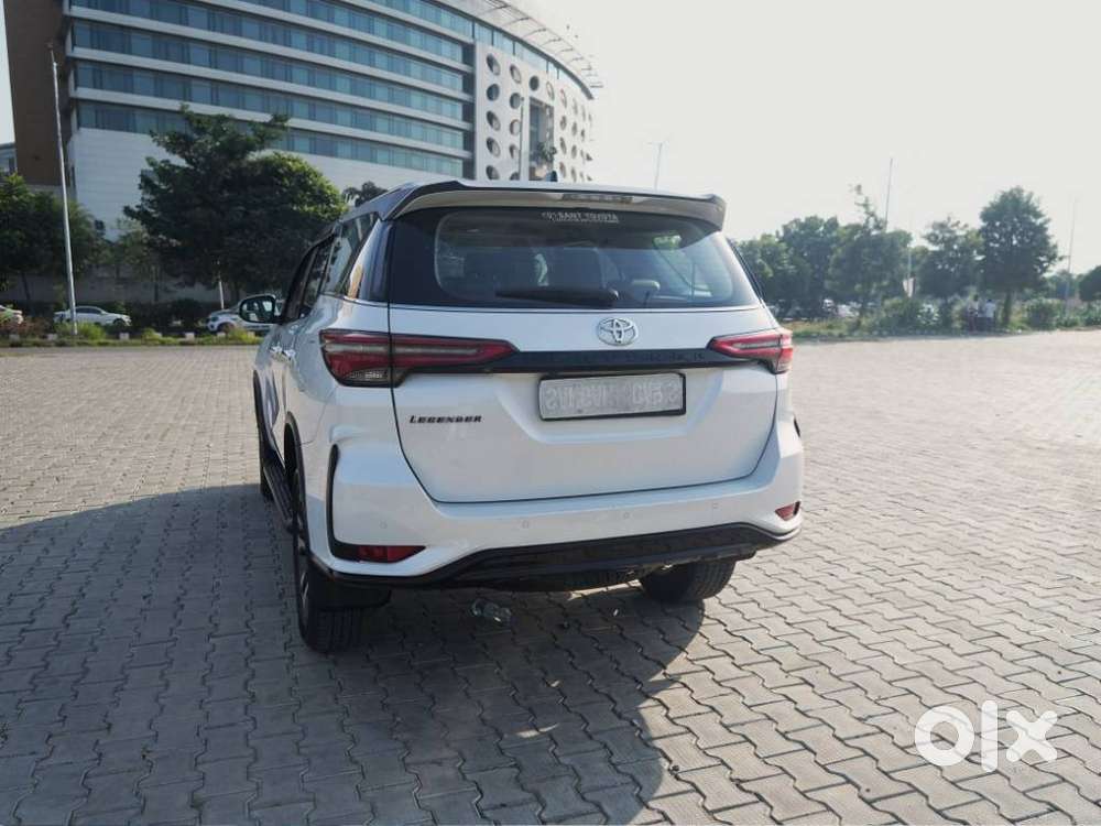 Toyota Fortuner Legender 4x2 At 2.8, 2023, Diesel