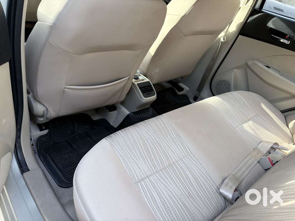 Maruti Suzuki Swift Dzire Vxi Optional, 2020, Petrol