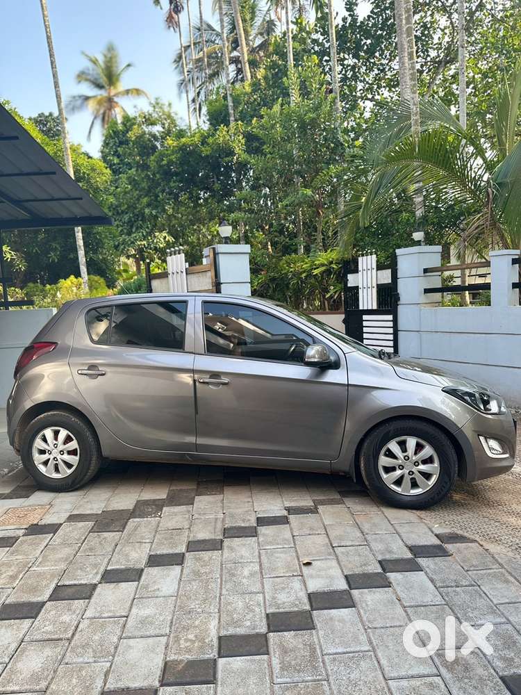 Hyundai I20 Sportz 2013 Petrol