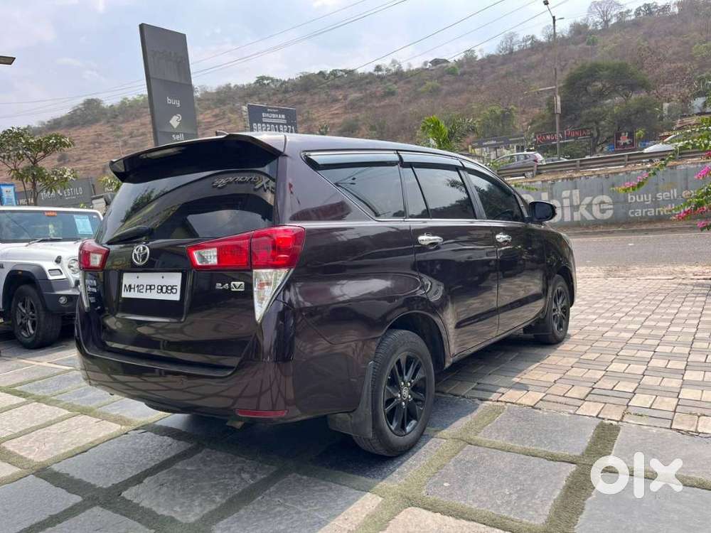 Toyota Innova Crysta 2.4 V, 2017, Diesel