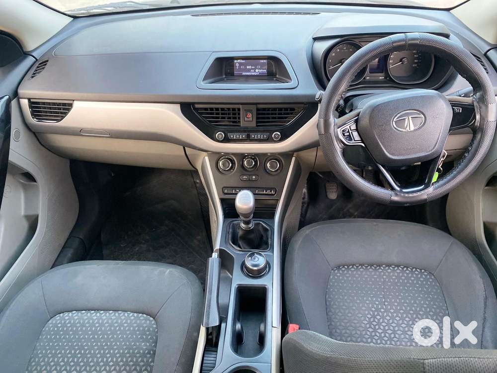 Tata Nexon 1.5 Revotorq Xm (s), 2018, Diesel