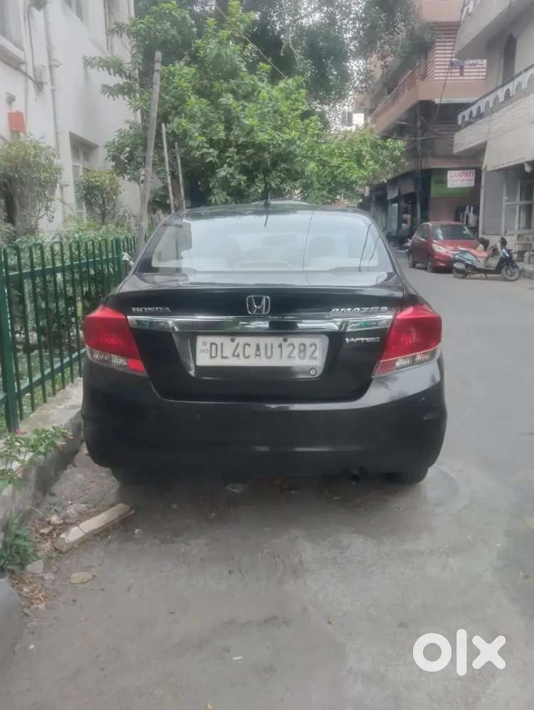 2015 Honda Amaze V Petrol