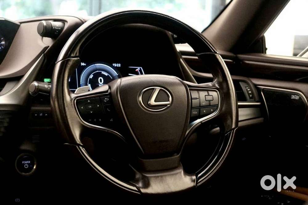 Lexus Es 300h Luxury, 2019, Petrol