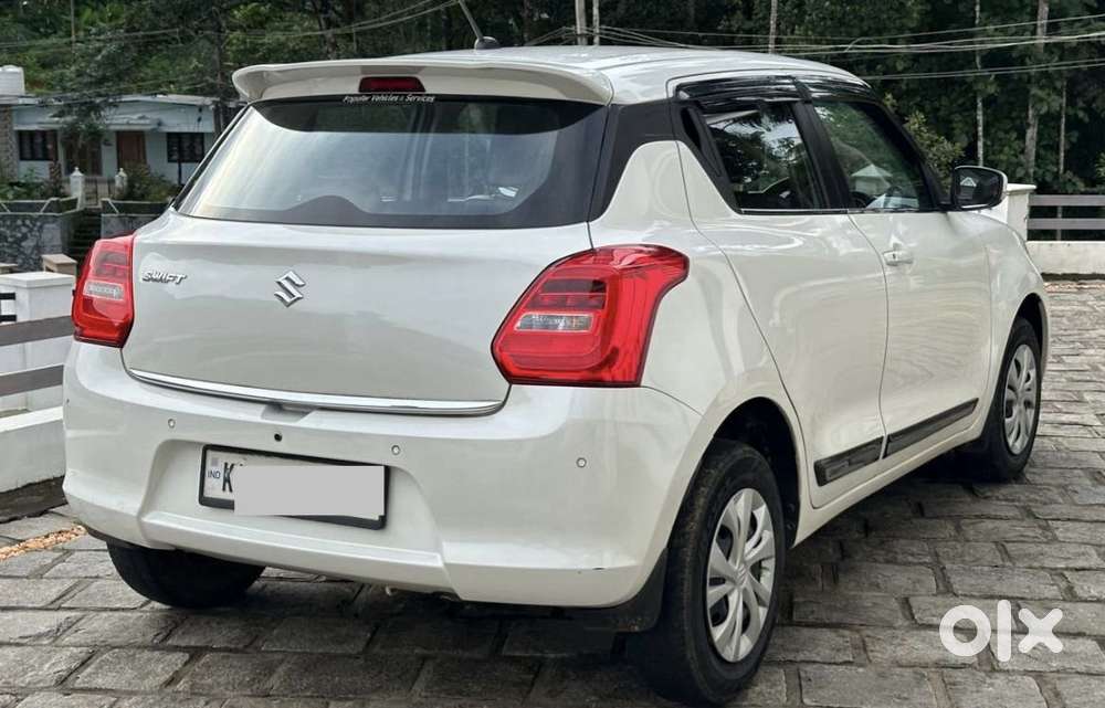 Maruti Suzuki Swift Amt Vxi, 2022, Petrol