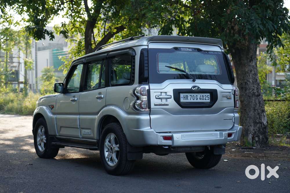 Mahindra Scorpio 1.99 Intelli Hybrid S10, 2017
