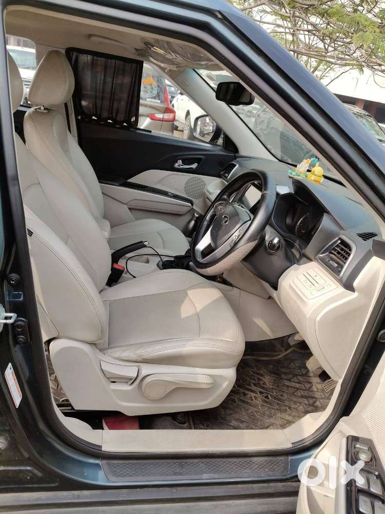 Mahindra 2019 7 Year