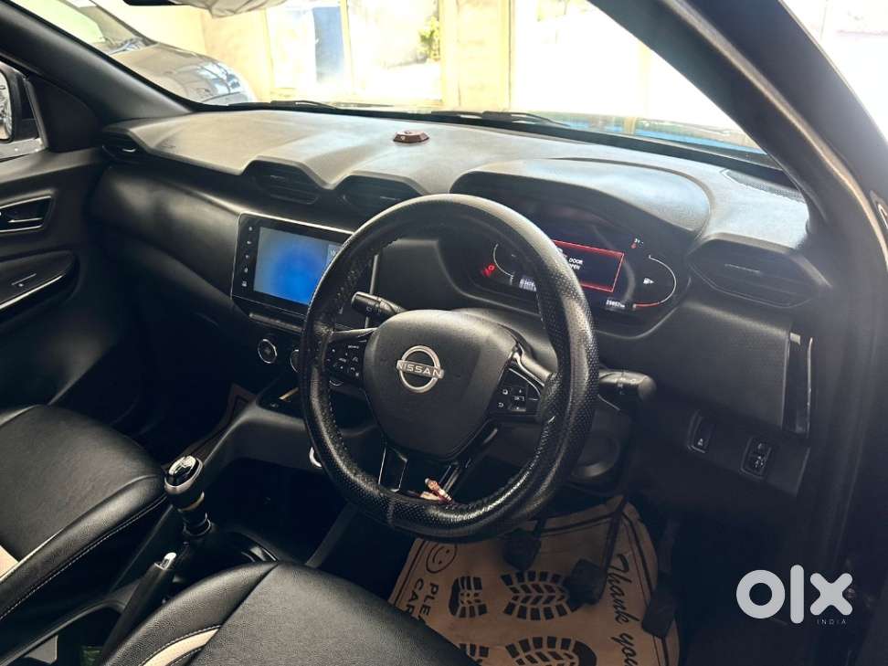 Nissan Magnite Kuro Edition 1.0 Petrol Mt, 2023, Petrol