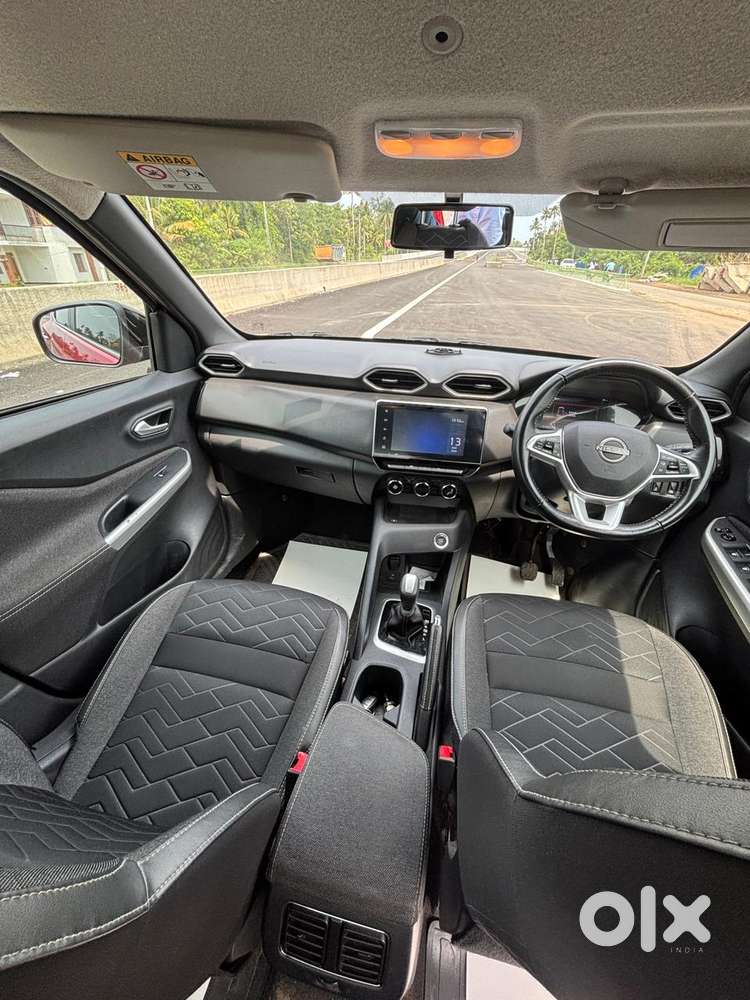 Nissan Magnite 1.0 Xv Premium Turbo Cvt, 2022, Petrol