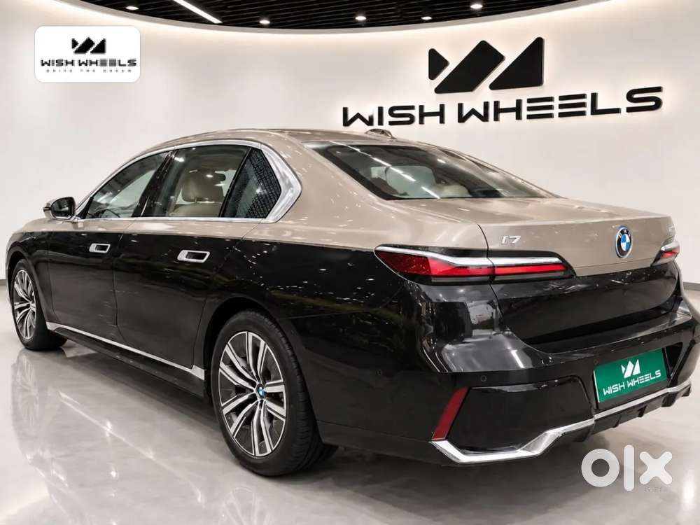 Bmw I7, 2025, Electric