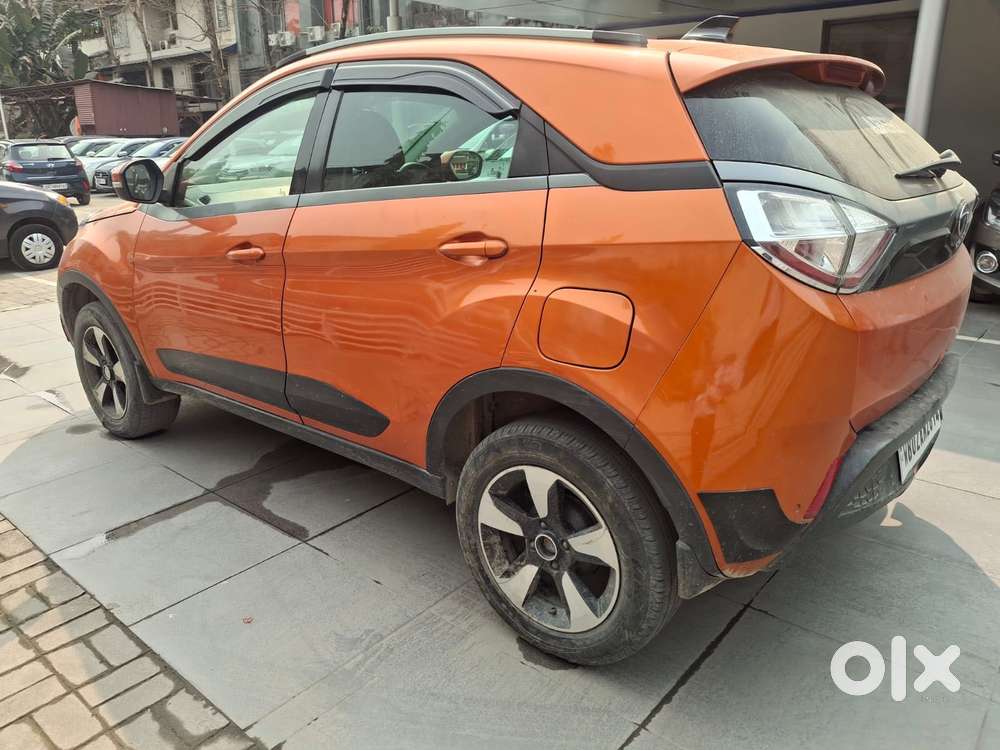 Tata Nexon 1.2 Revotron Xz, 2018, Petrol