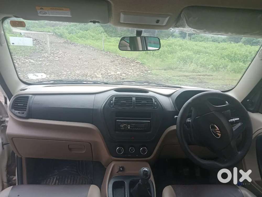 Mahindra Tuv 300 2019 Diesel 85000 Km Driven