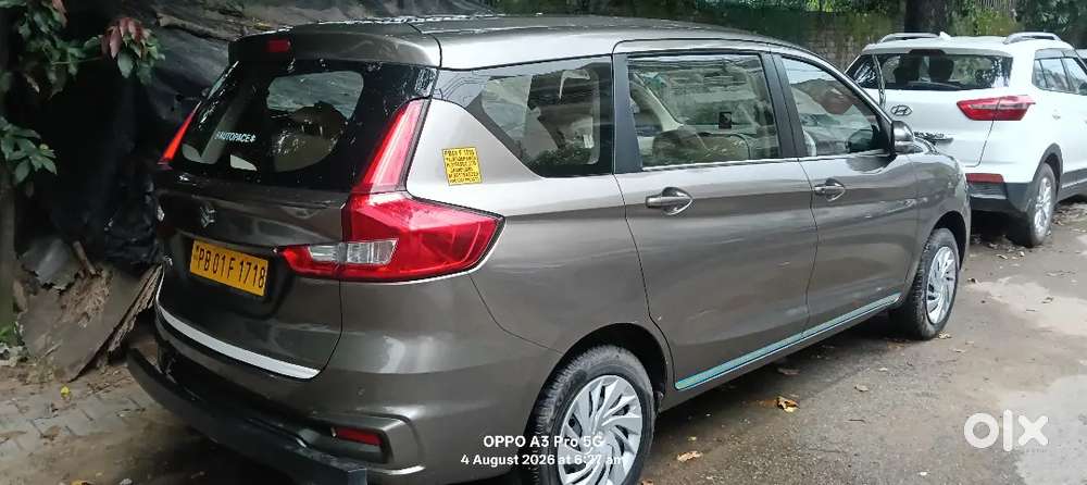 Maruti Suzuki Ertiga Vxi 2025