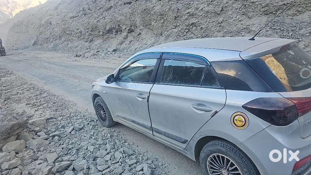 Hyundai New I20 2018 Petrol 65000 Km Driven Bit Negotiable