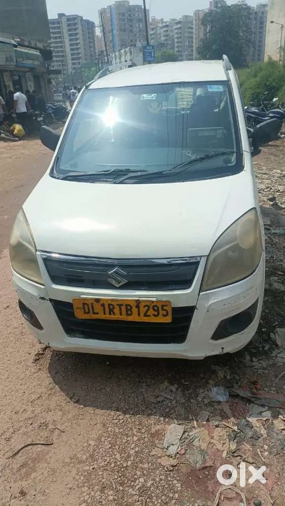 Good Condition Car Cng &petrol Life Time Up Tax Jama All Pepar Complet