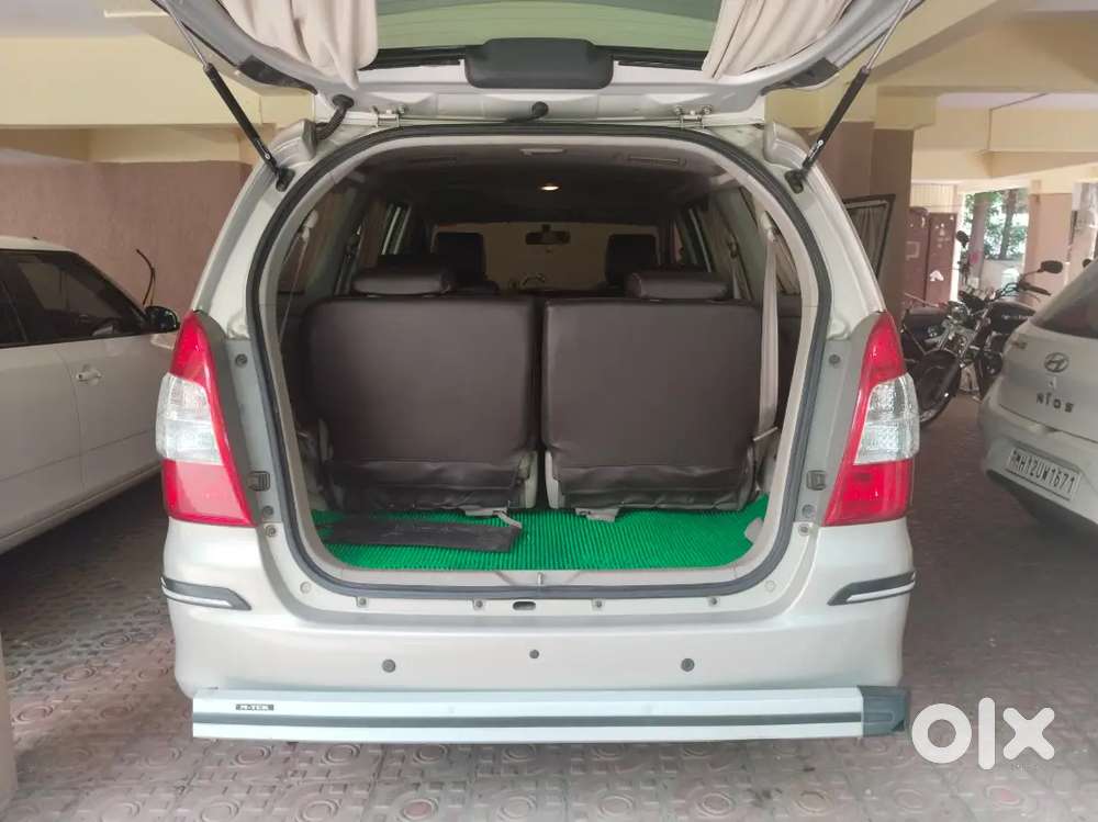Toyota Innova Hycross 2.0 Diesel Manual 2014