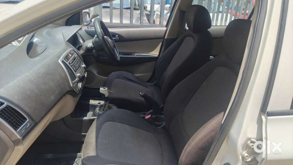 Hyundai I20 Sportz 1.4 Crdi, 2012, Diesel