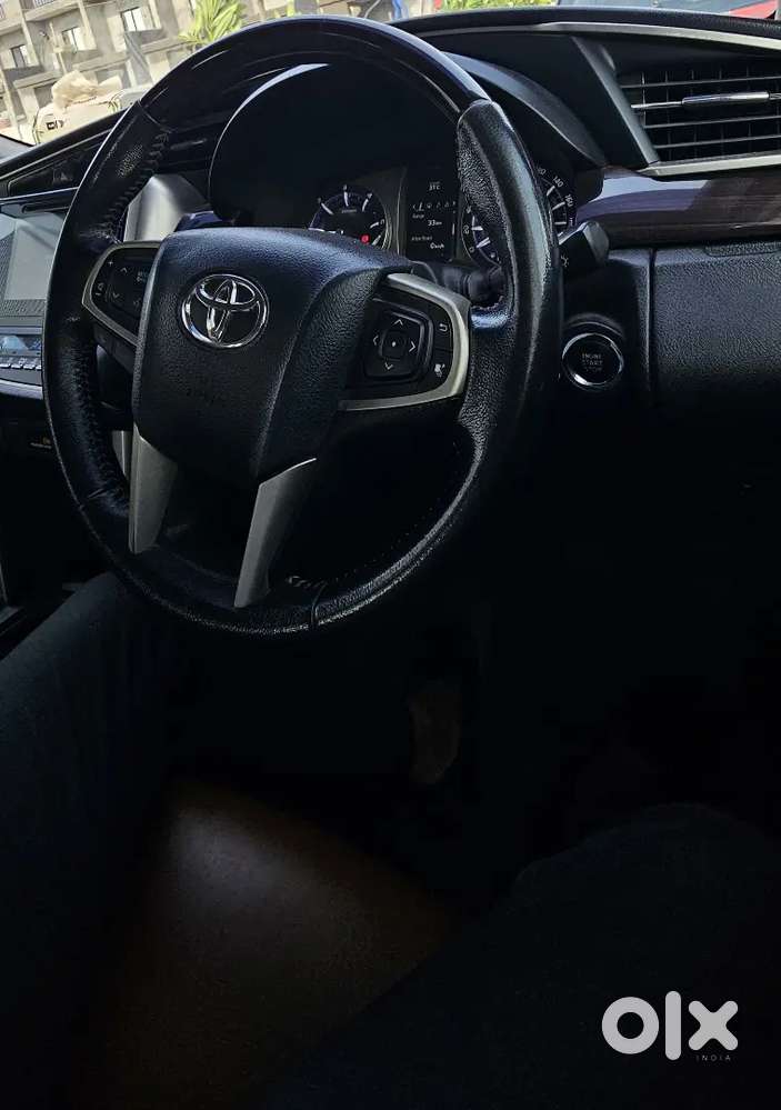 Toyota Innova Crysta 2018 Diesel 140000 Km Driven