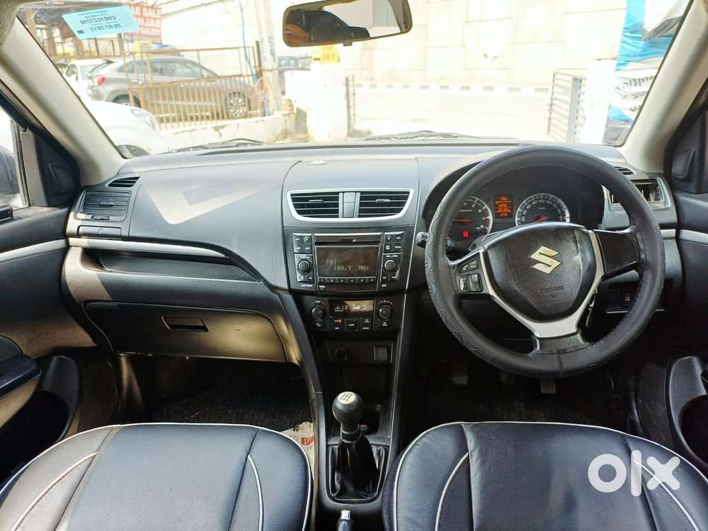 Maruti Suzuki Swift Vvt Zxi, 2013, Petrol