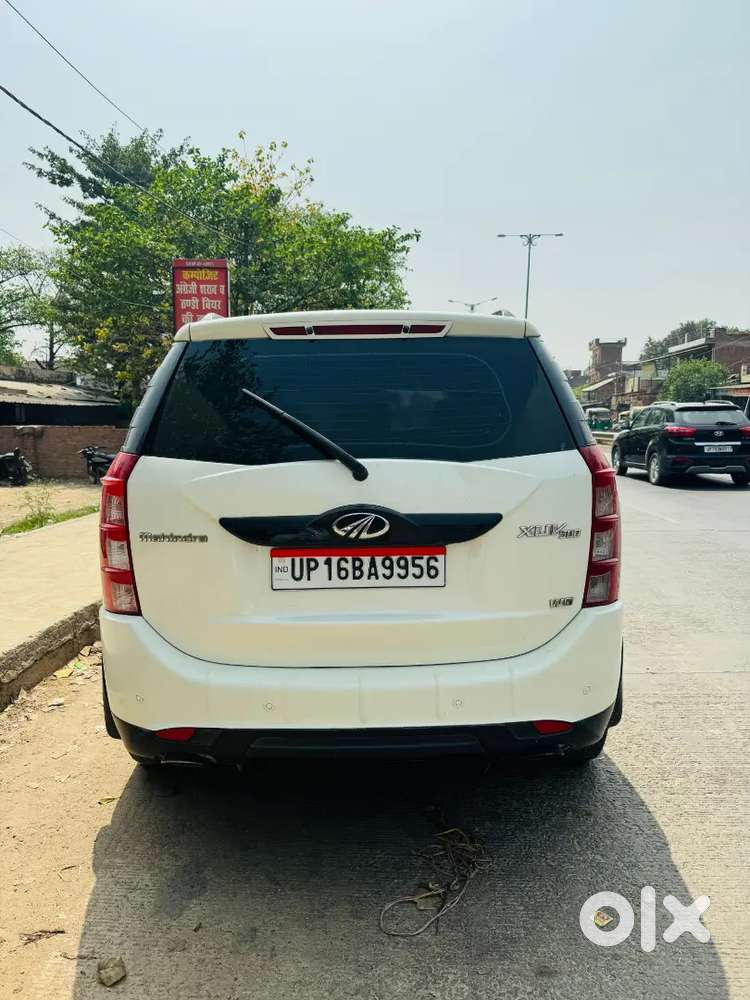Mahindra Xuv500 2015 Diesel 75000 Km Driven
