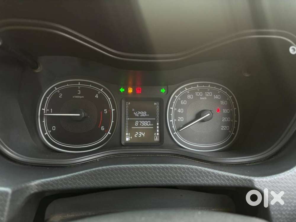 Maruti Suzuki Brezza Vdi, 2017, Diesel