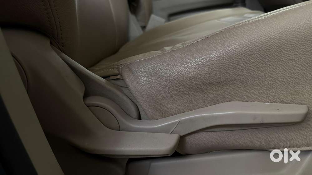 Maruti Suzuki Ertiga Zxi Plus Shvs, 2019, Petrol