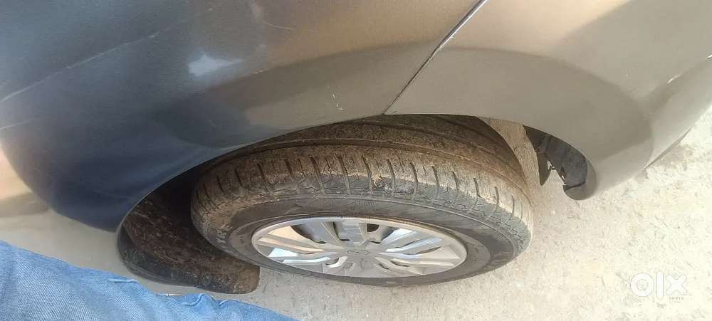 Maruti Suzuki Dzire 2022 Petrol 81000 Km Driven