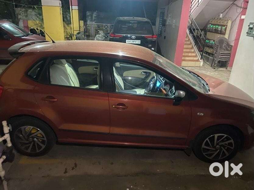 Volkswagen Polo 66kw Highline Diesel 2015