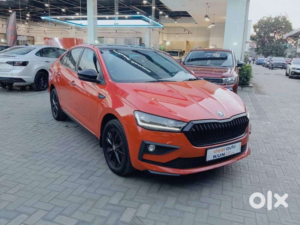 Skoda Slavia Style 1.0l Tsi At, 2024, Petrol