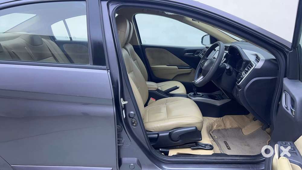 Honda City I-vtec V, 2018, Petrol