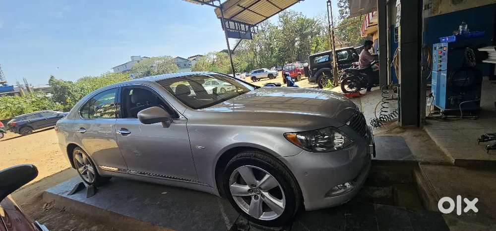 Lexus Ls 2009