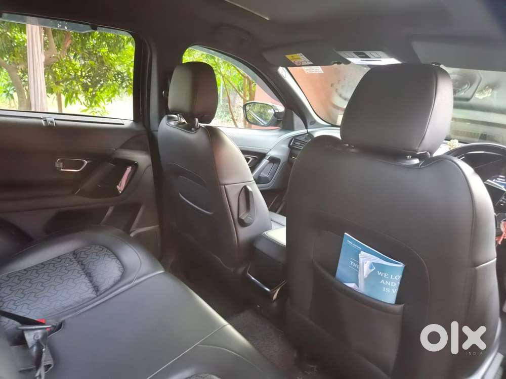 Tata Safari Diesel 2023