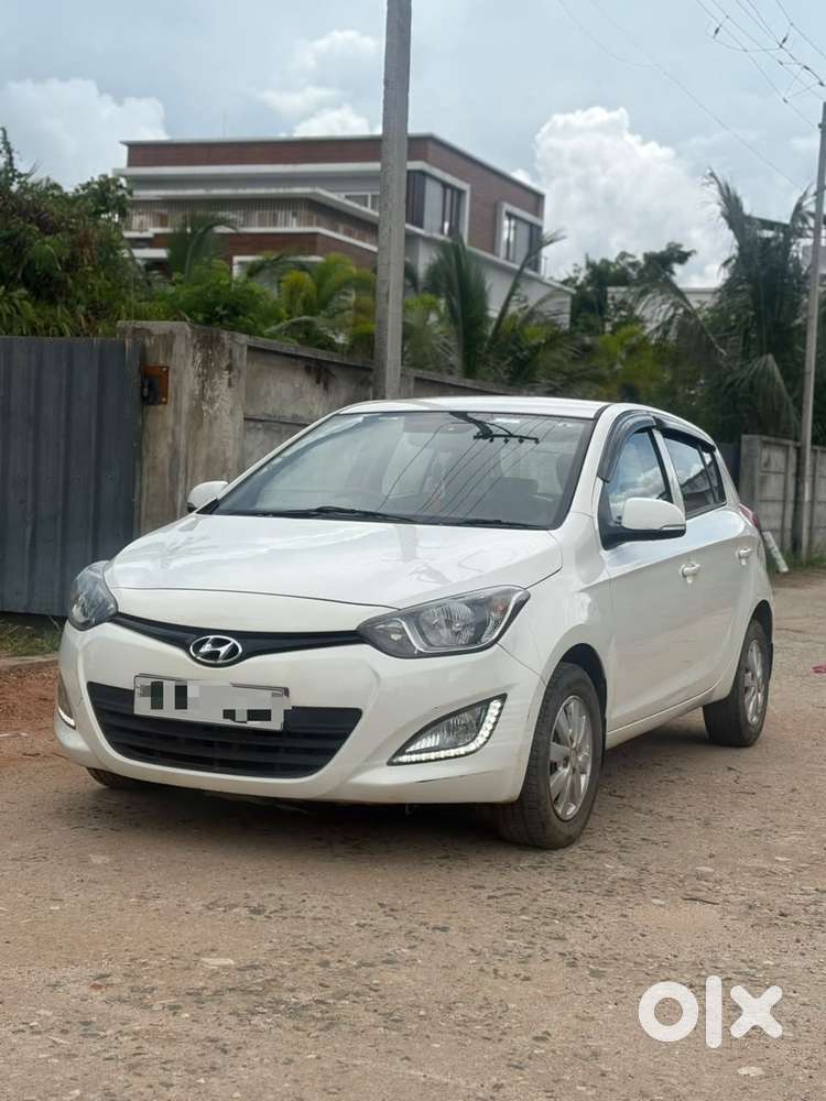 Hyundai I20 Diesel Sportz, 2014, Diesel